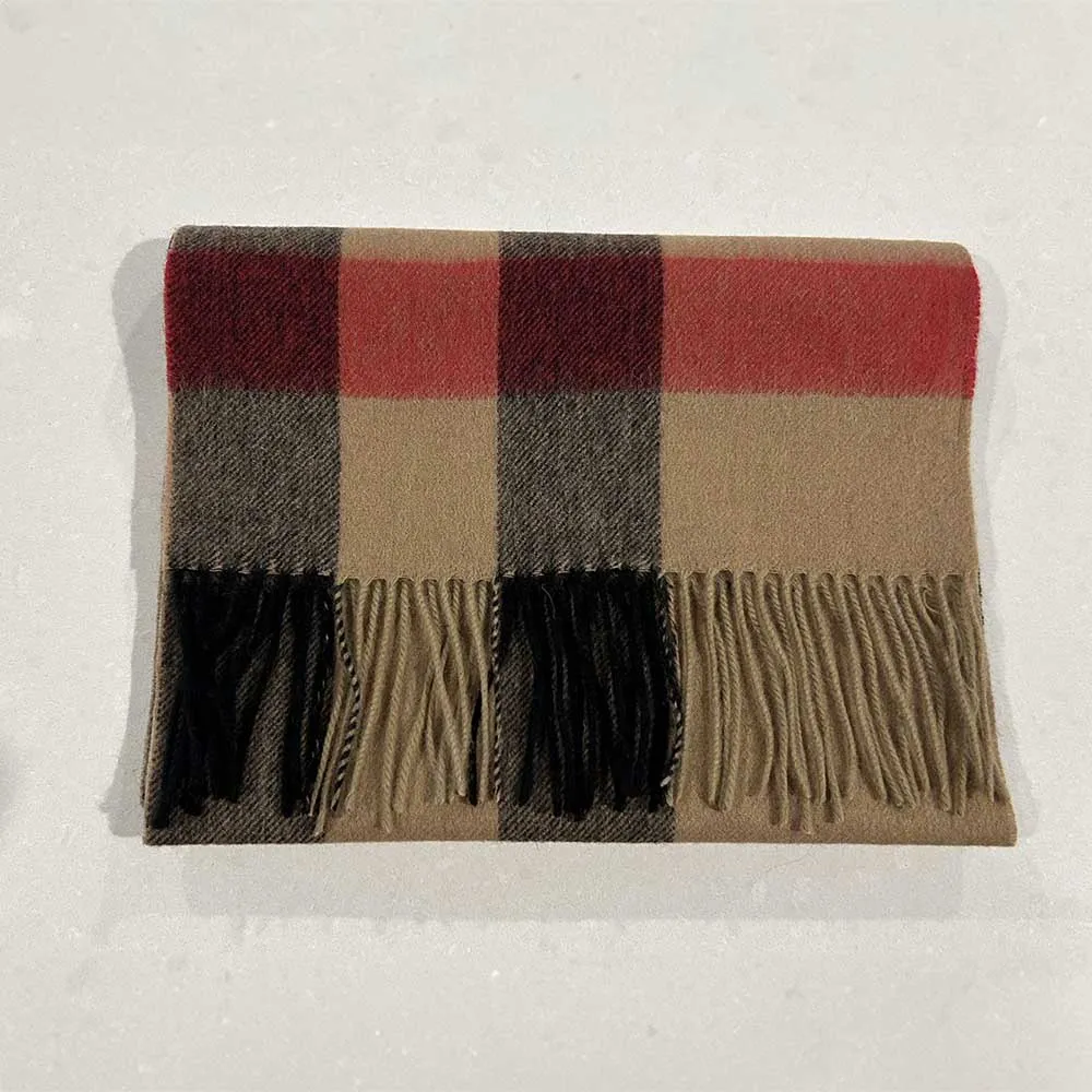 100% Australian Wool Scarf - Sophisticated Style in Timeless Tones