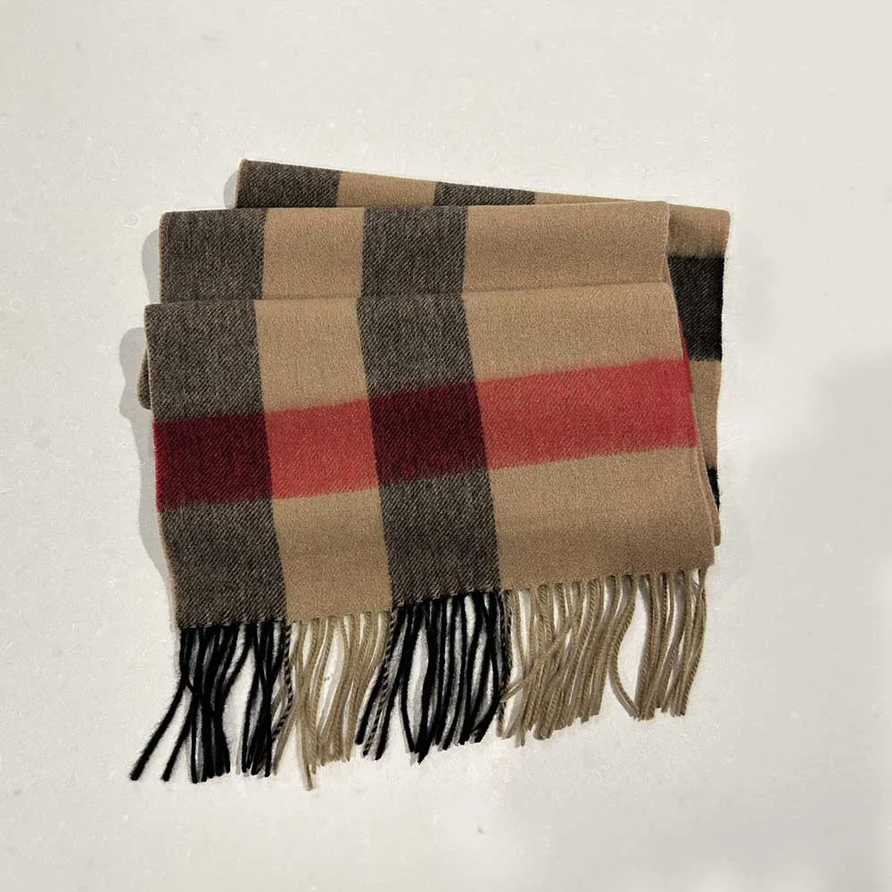 100% Australian Wool Scarf - Sophisticated Style in Timeless Tones