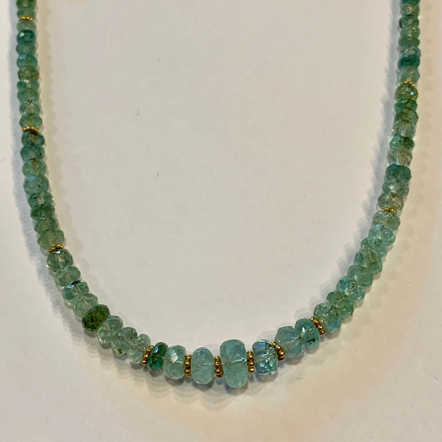 18 Karat Gold & Emerald Necklace