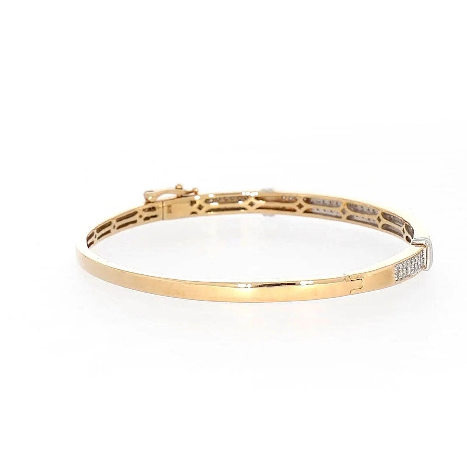 9ct Yellow Gold Round Brilliant Cut with 1 CARAT tw of Diamonds Bangle