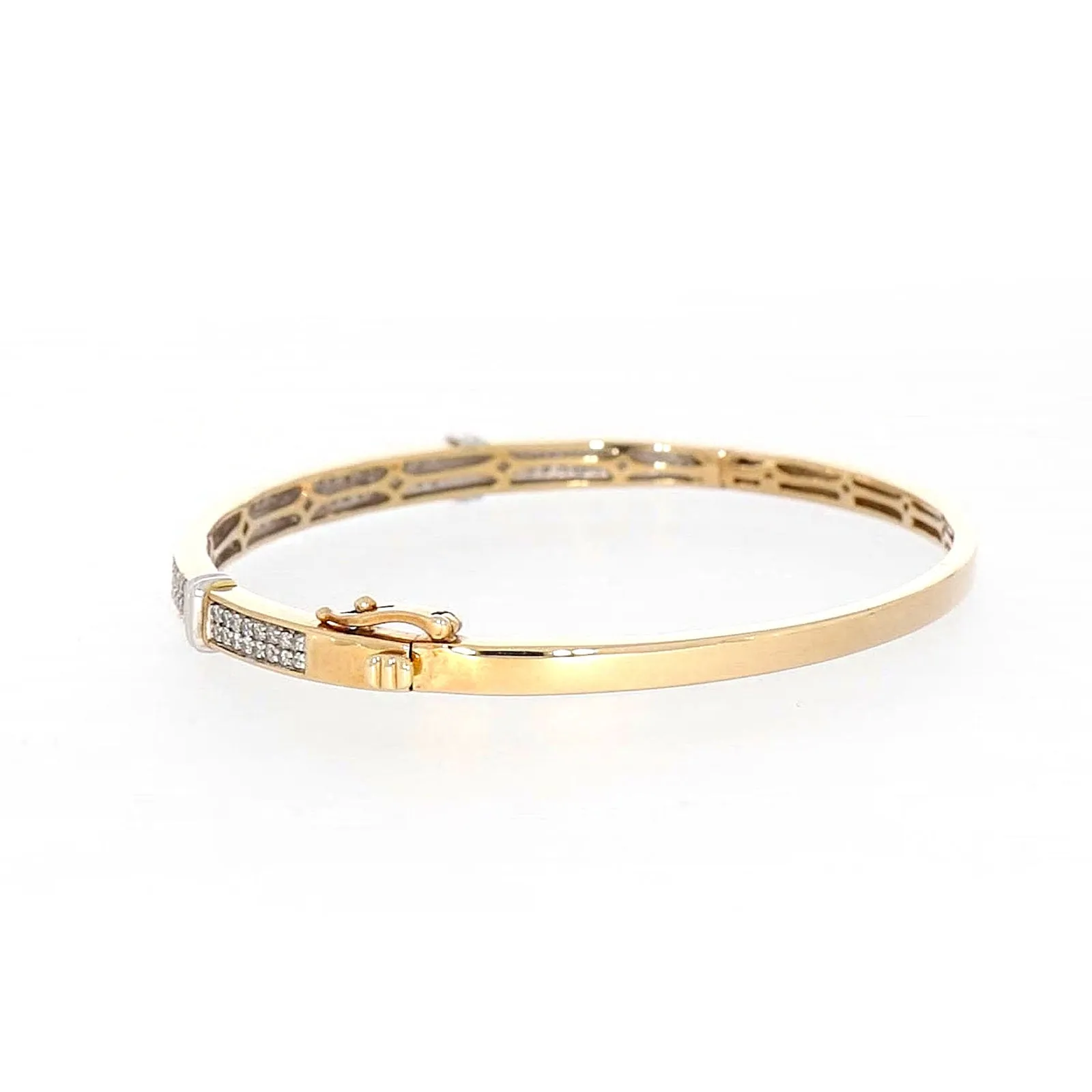 9ct Yellow Gold Round Brilliant Cut with 1 CARAT tw of Diamonds Bangle