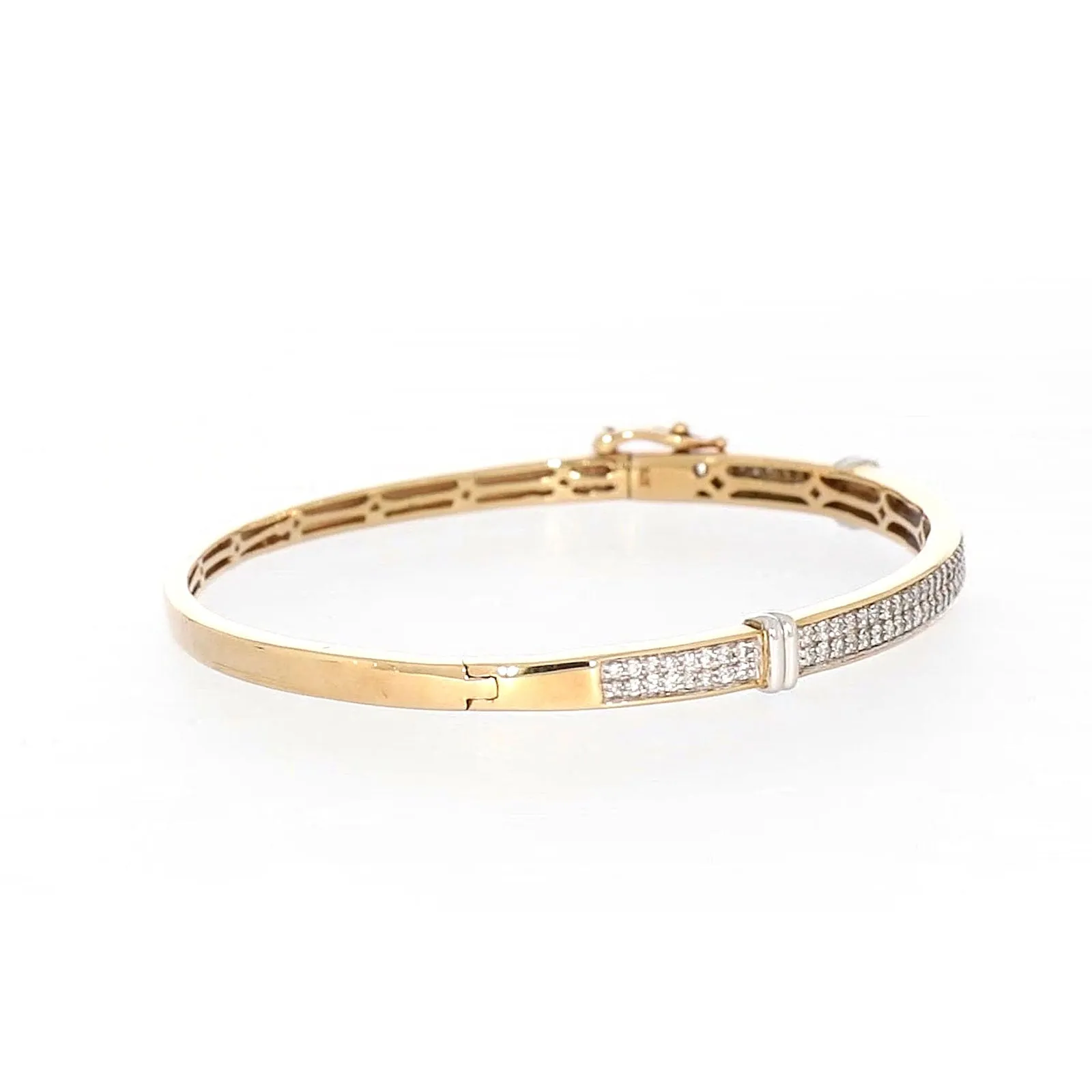 9ct Yellow Gold Round Brilliant Cut with 1 CARAT tw of Diamonds Bangle