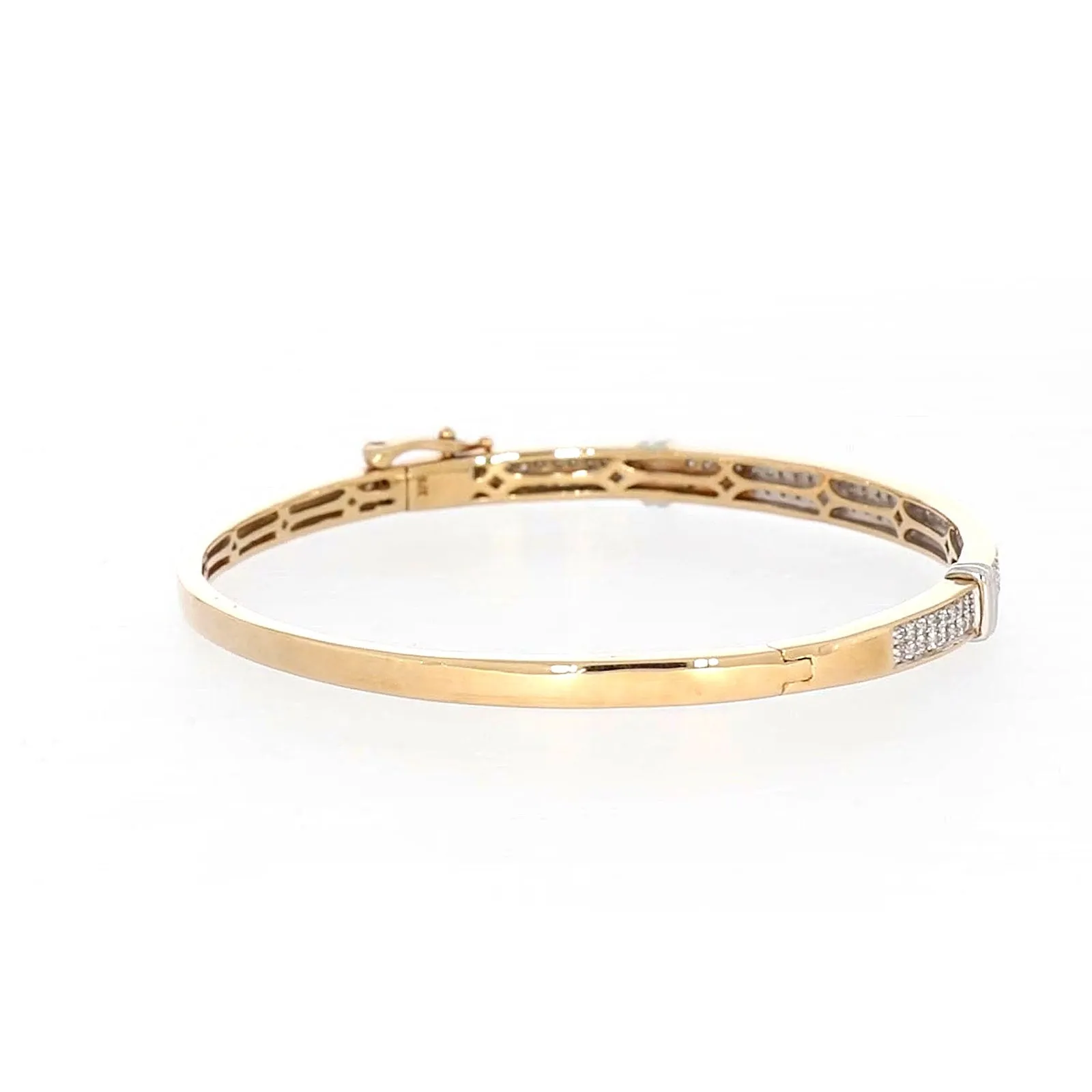 9ct Yellow Gold Round Brilliant Cut with 1 CARAT tw of Diamonds Bangle