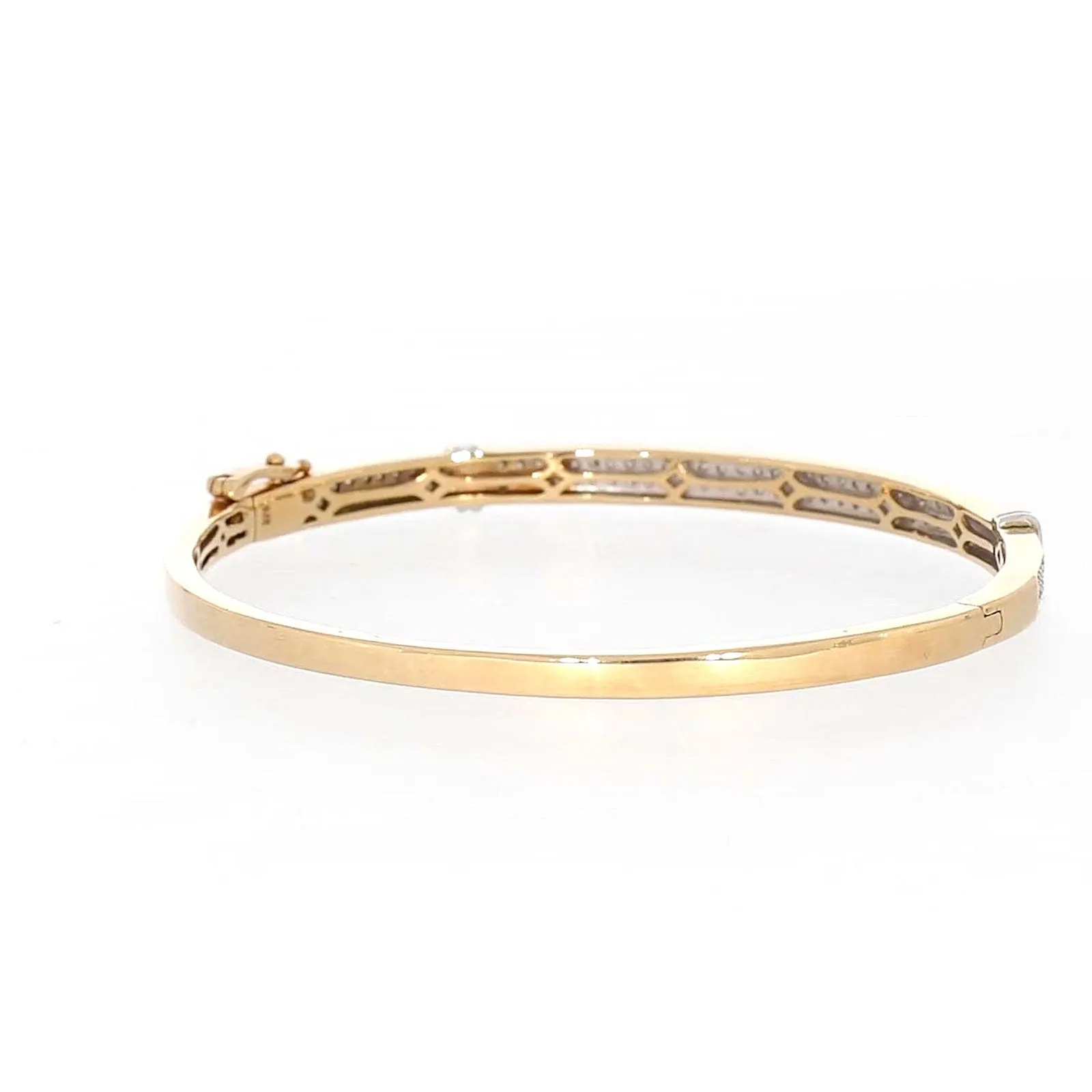 9ct Yellow Gold Round Brilliant Cut with 1 CARAT tw of Diamonds Bangle