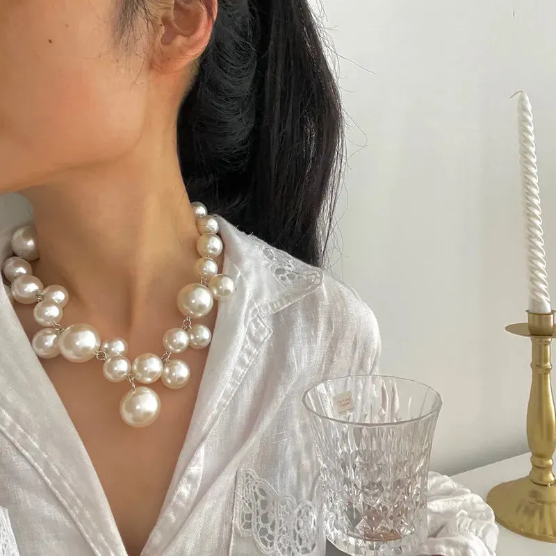 AC - Pearl Necklace: European-American style, trendy fashion for travel or weddings 2024