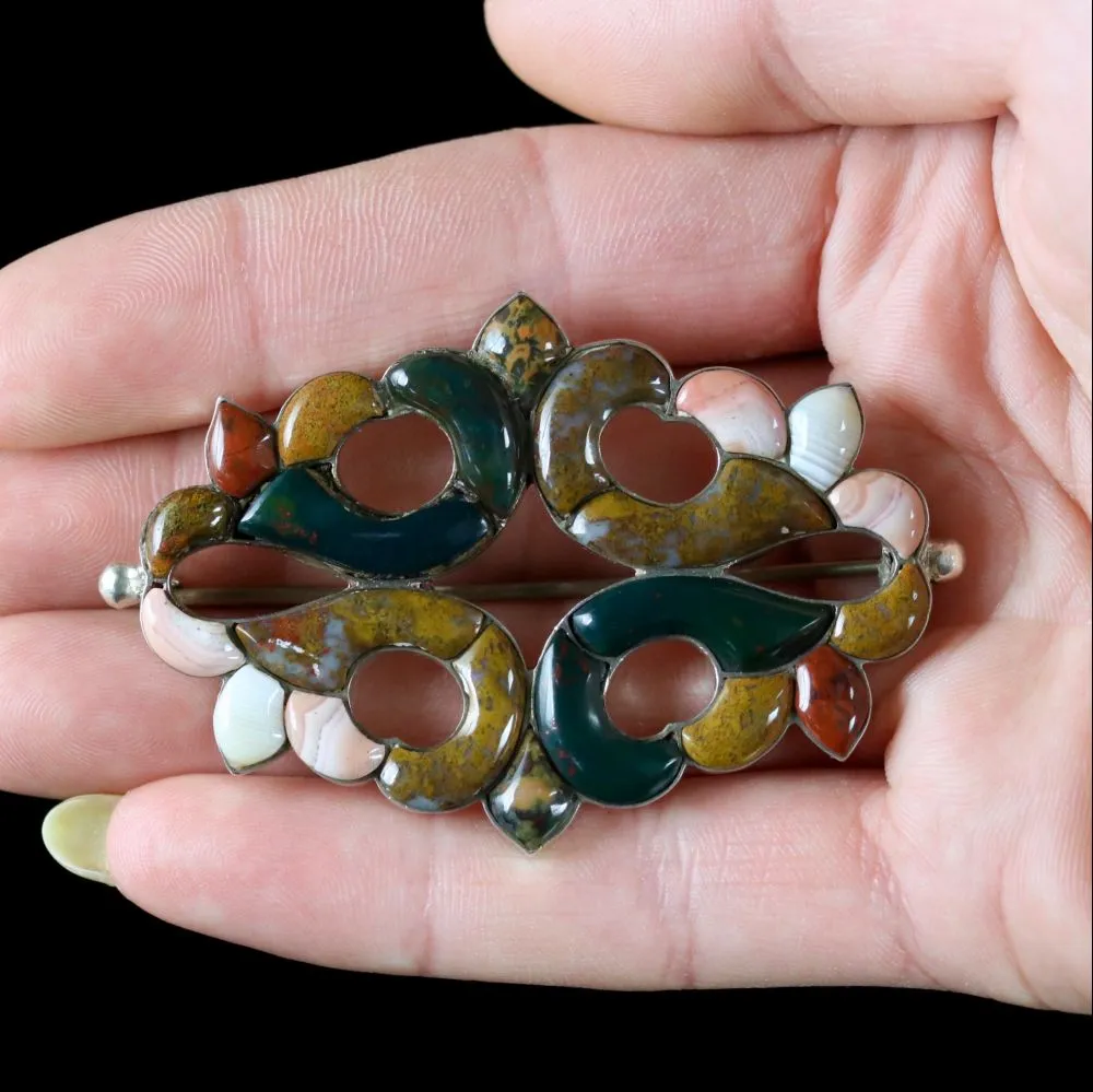 Antique Victorian Plaid Agate Scottish Brooch Silver Circa 1860