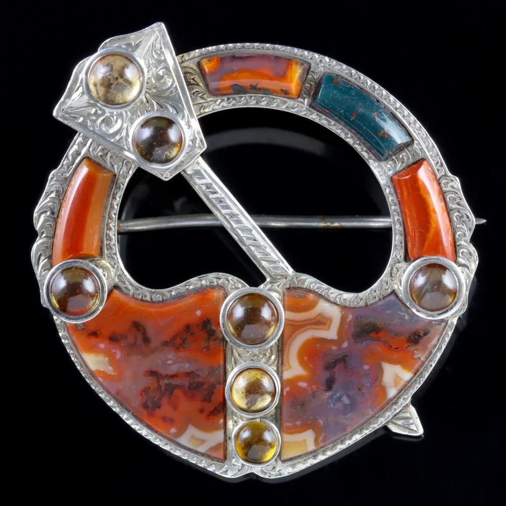 Antique Victorian Scottish Agate Penannular Celtic Brooch Circa 1860 Kite Mark