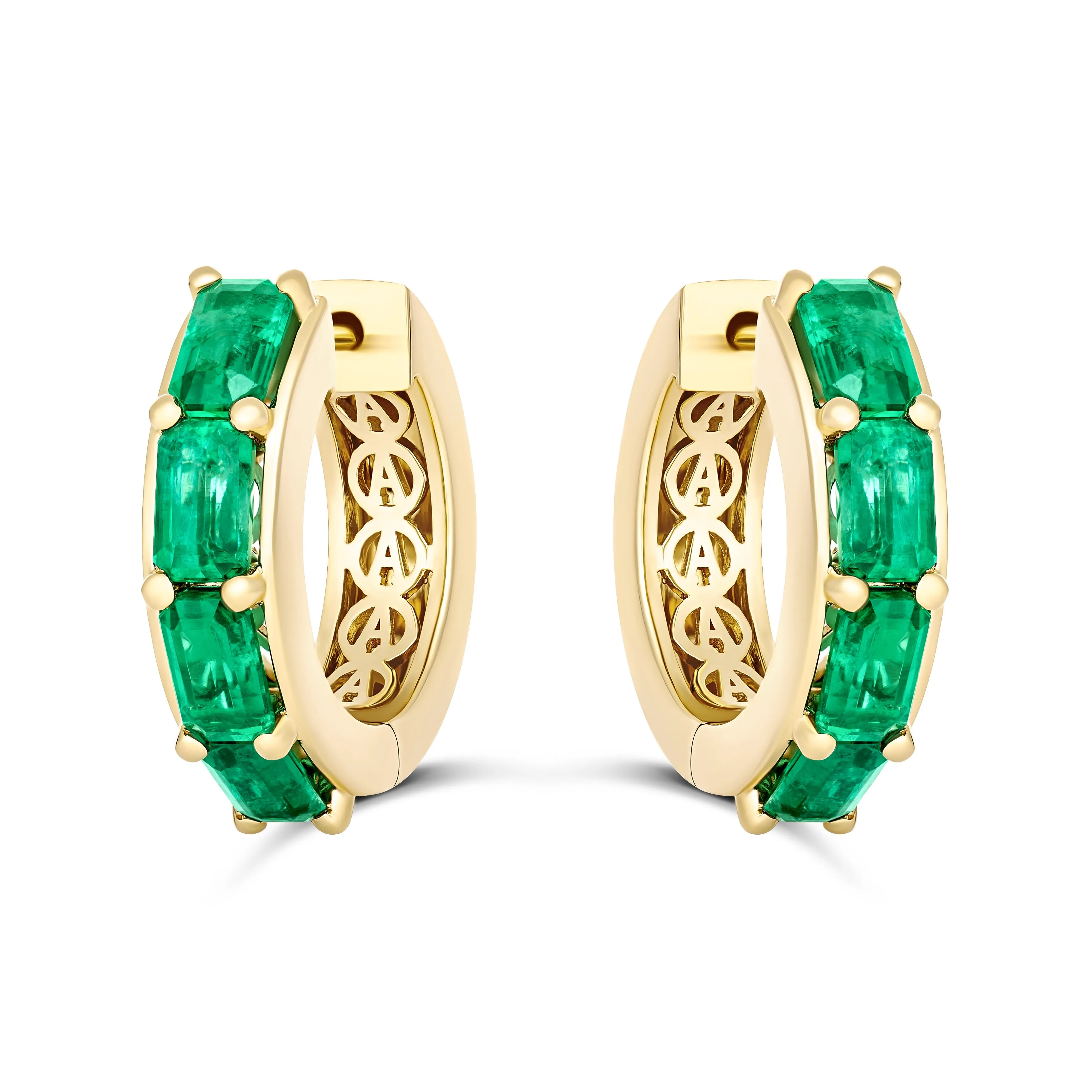 Capri Dreaming® Emerald Gemstone Large Huggies | 18K Yellow Gold