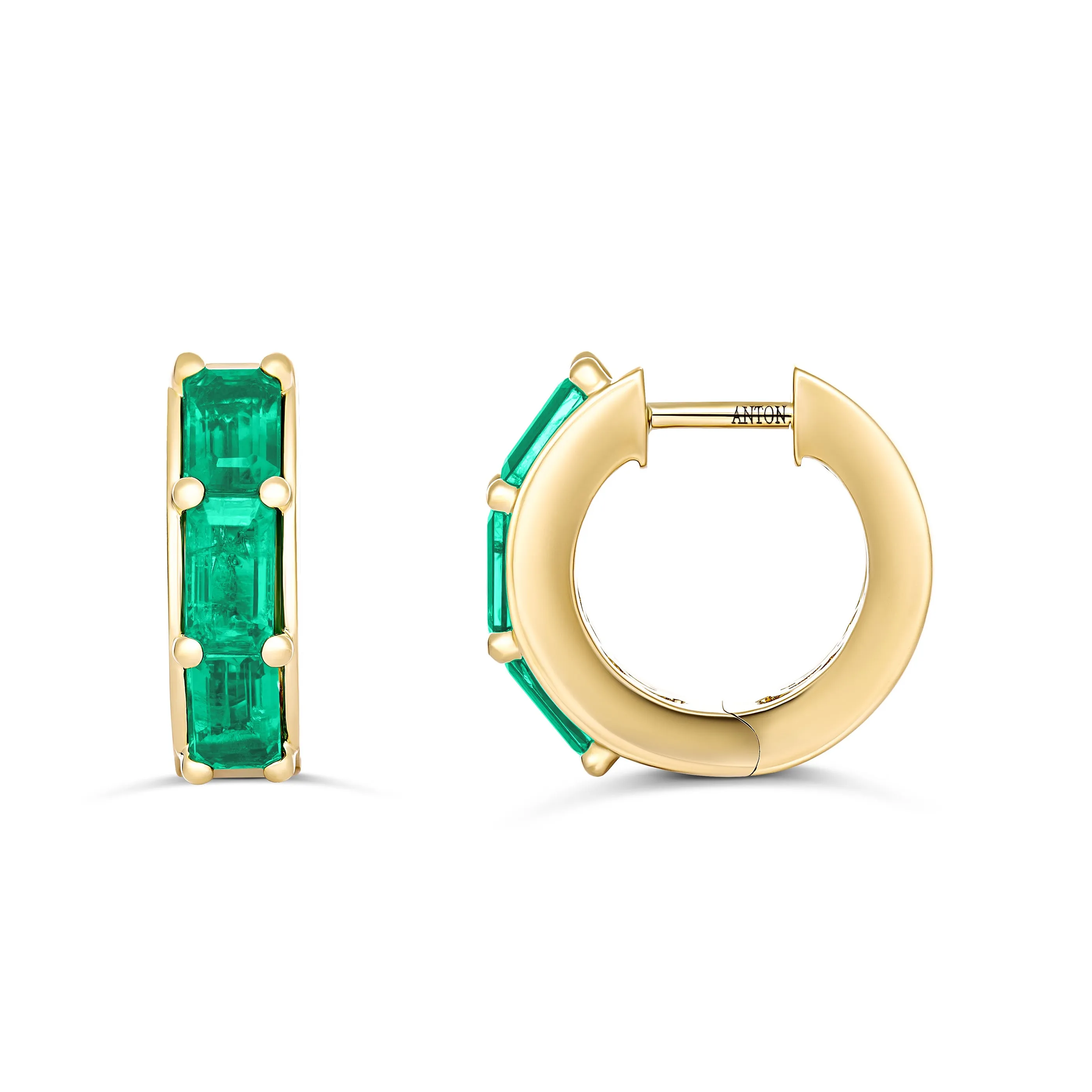 Capri Dreaming® Emerald Gemstone Large Huggies | 18K Yellow Gold