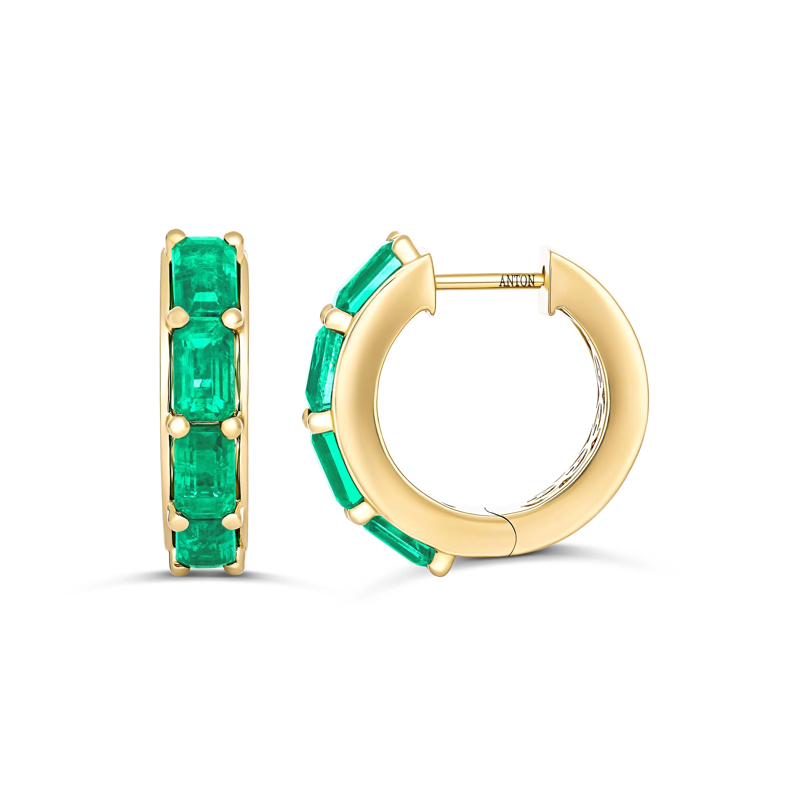 Capri Dreaming® Emerald Gemstone Large Huggies | 18K Yellow Gold