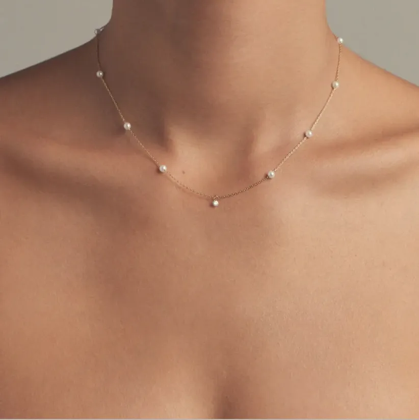 Dainty Pearl Necklace