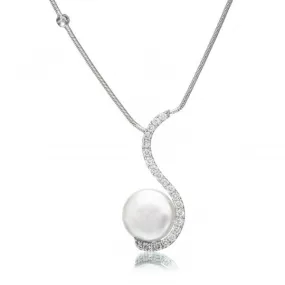 Elegant Cultured Pearl & Diamond White Gold Necklace