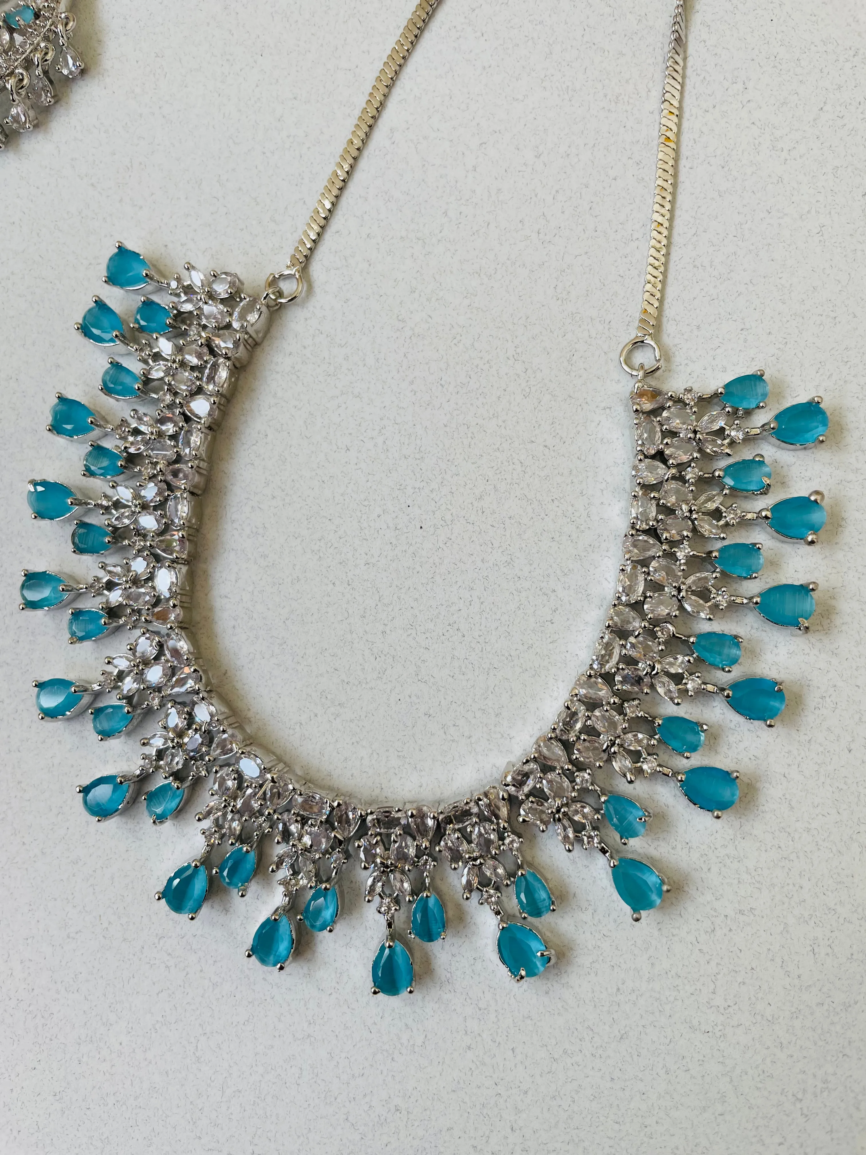 EMERALD AQUA NECKLACE-Elegance114