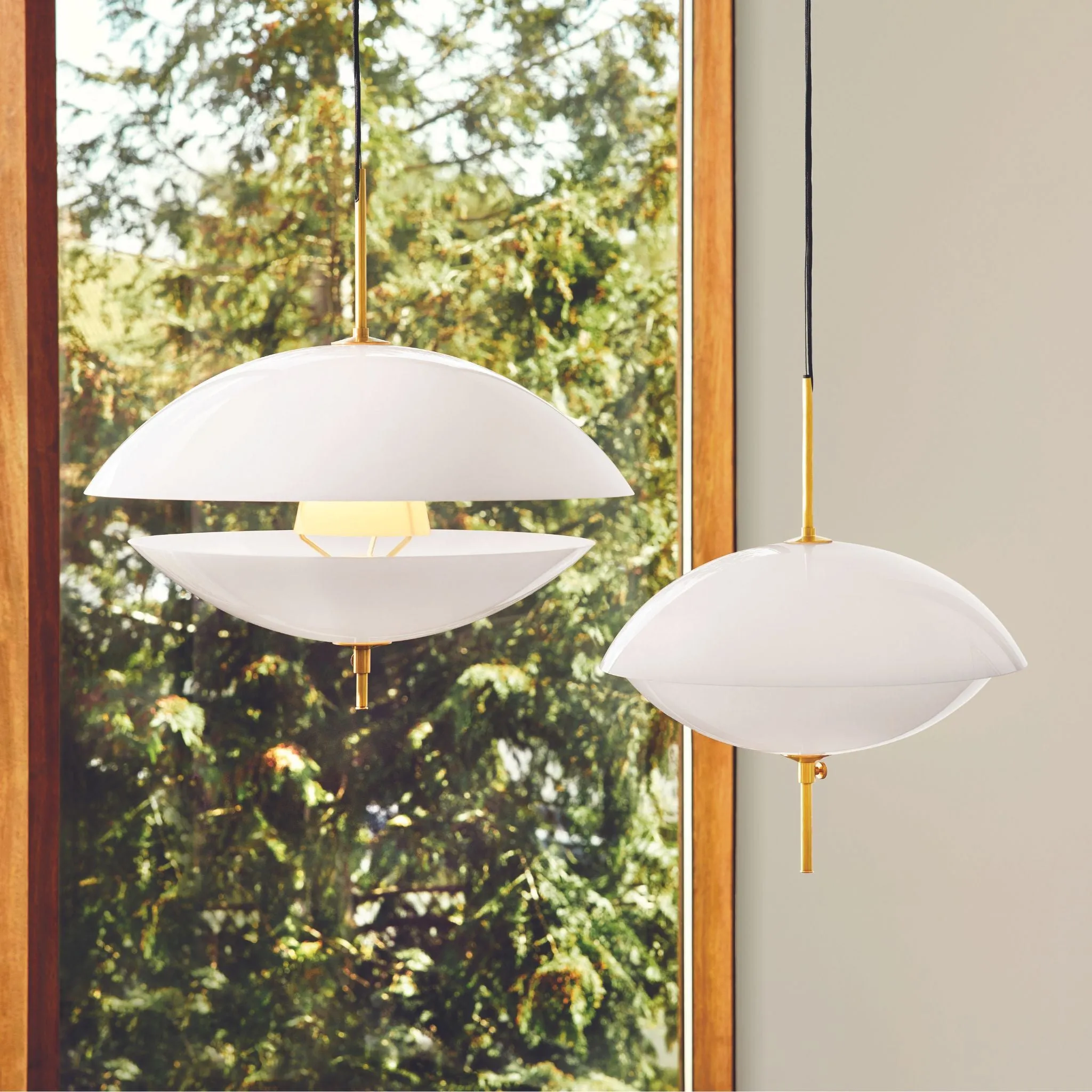 Fritz Hansen Clam Pendant Light