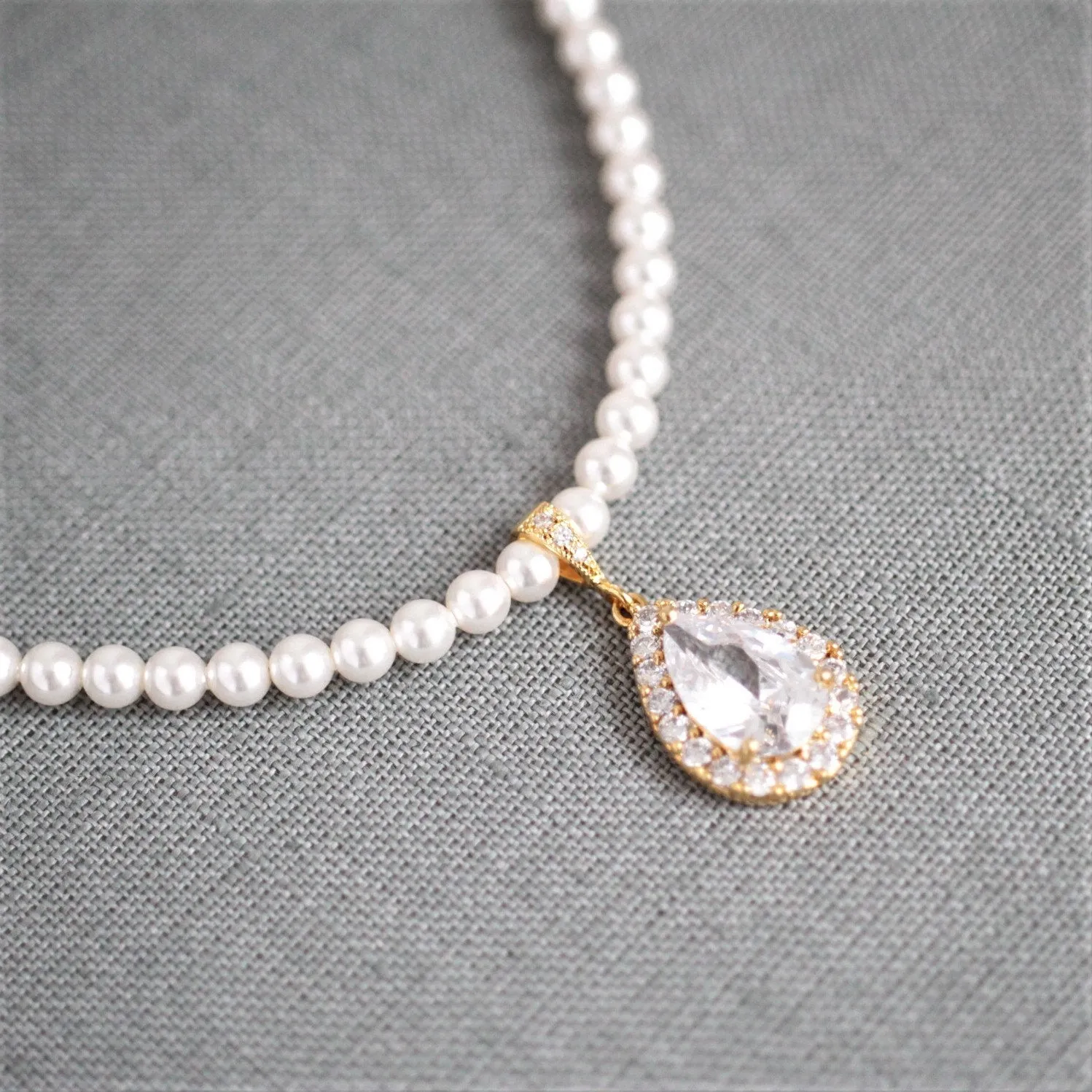 Gold Crystal Teardop & Pearl Necklace