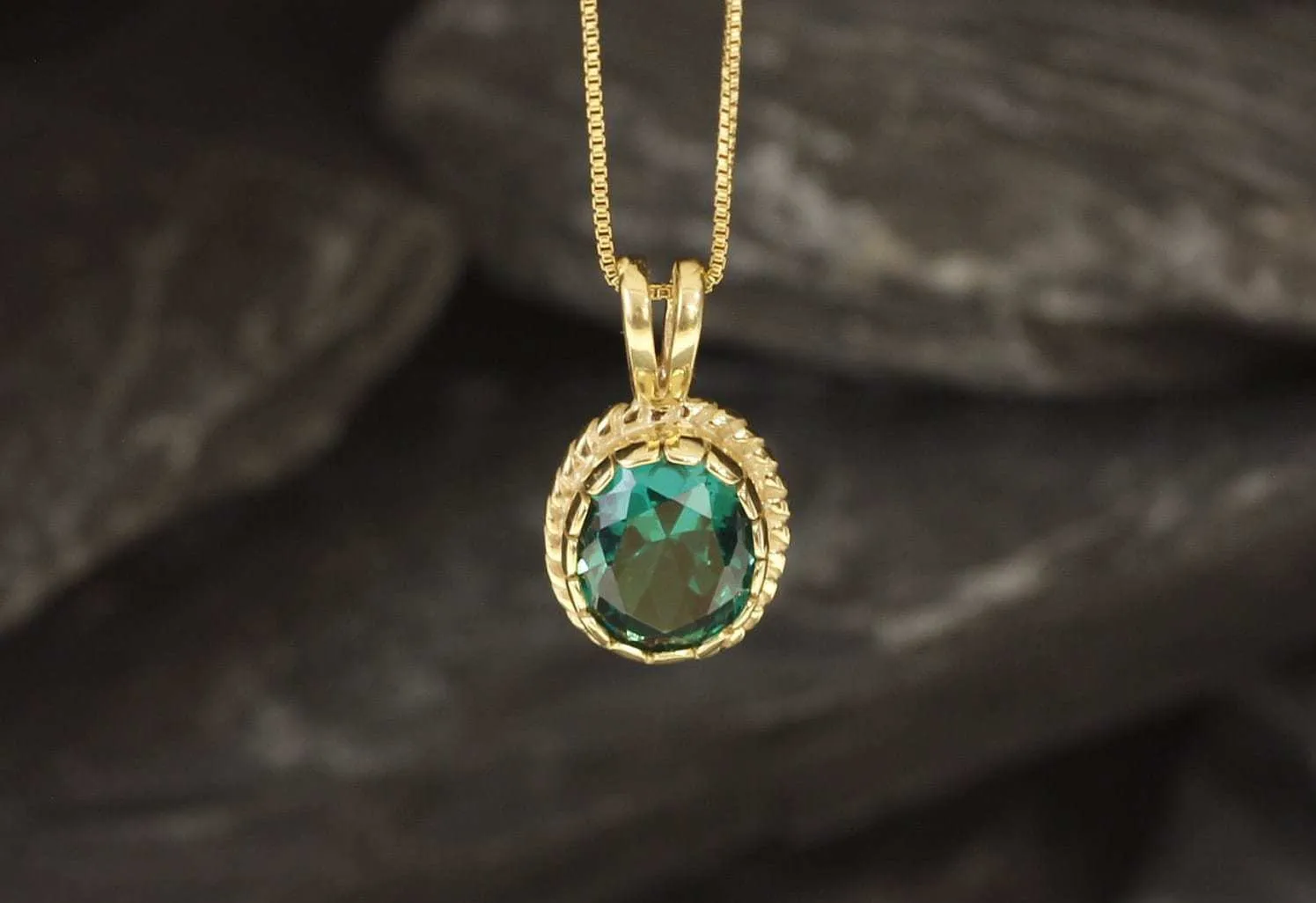 Gold Emerald Pendant - Green Emerald Necklace, Vintage Emerald Pendant