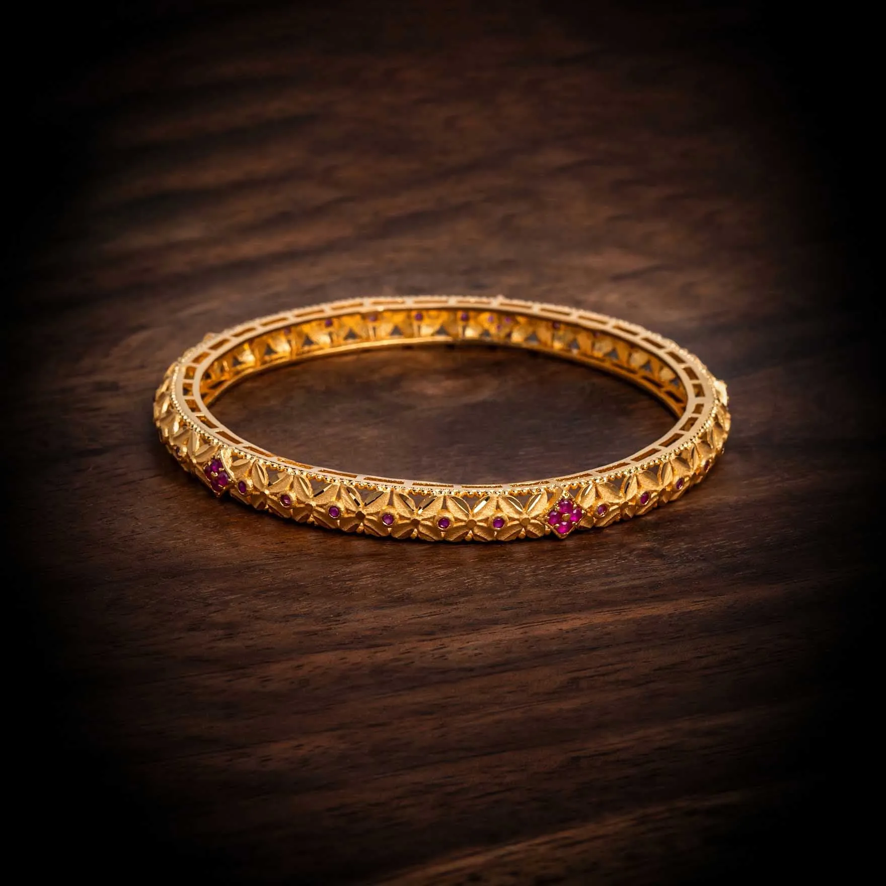 Golden Bangle PSB39R-052