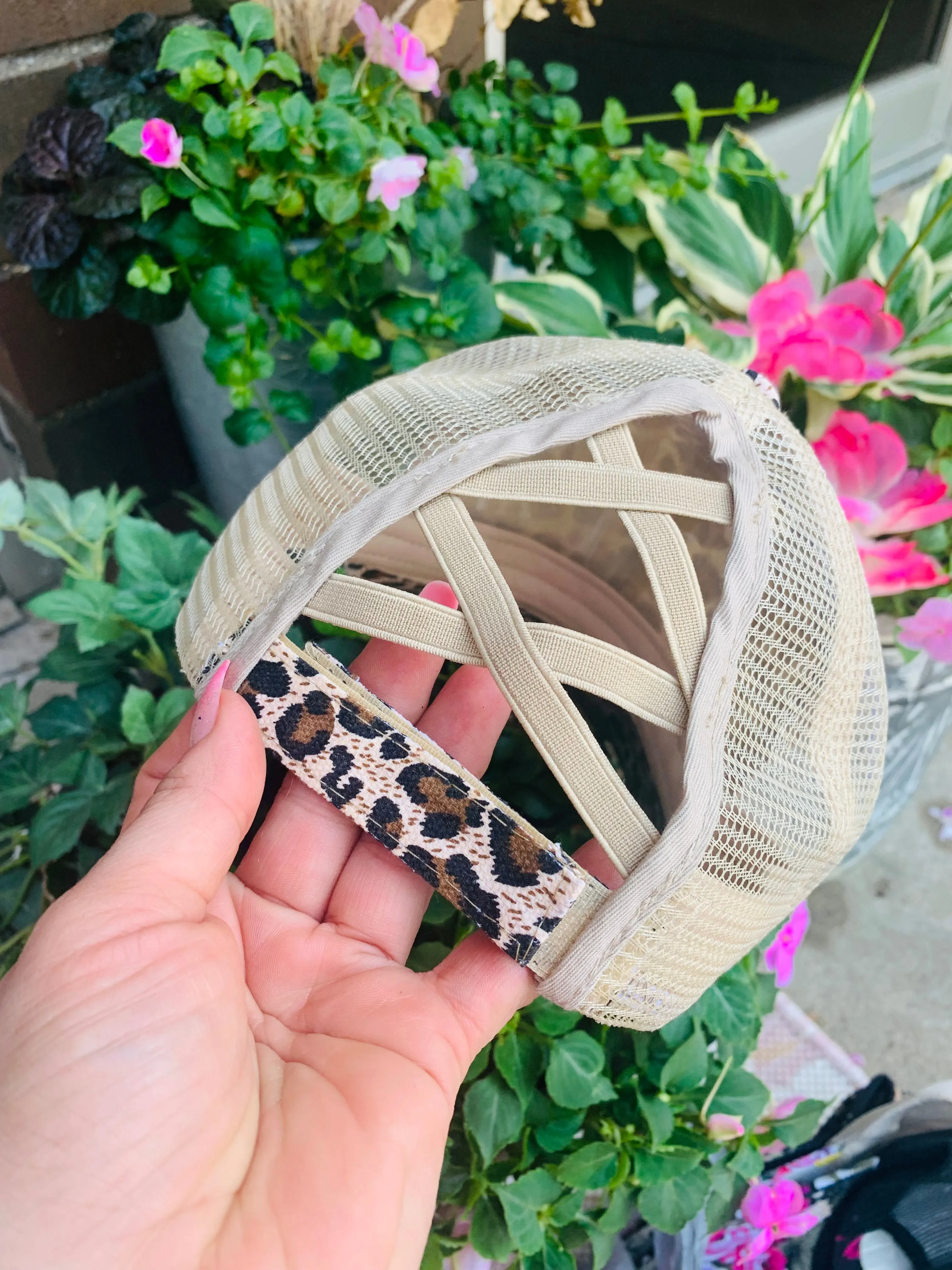 Hats blank. Distressed vintage trucker hat with adjustable. Gray. Leopard.