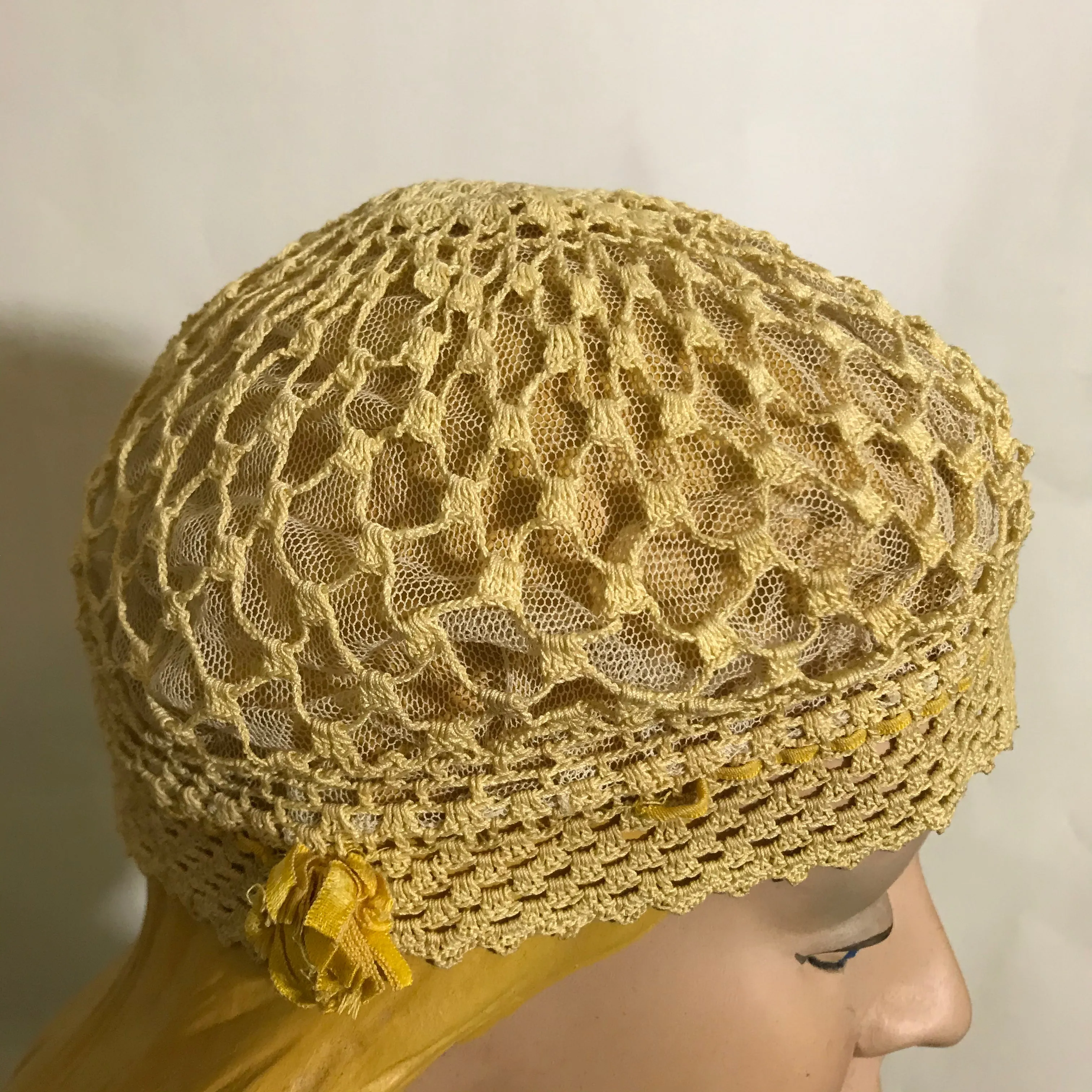 Ivory Lace Bow Trimmed Cap Hat circa Early 1900s