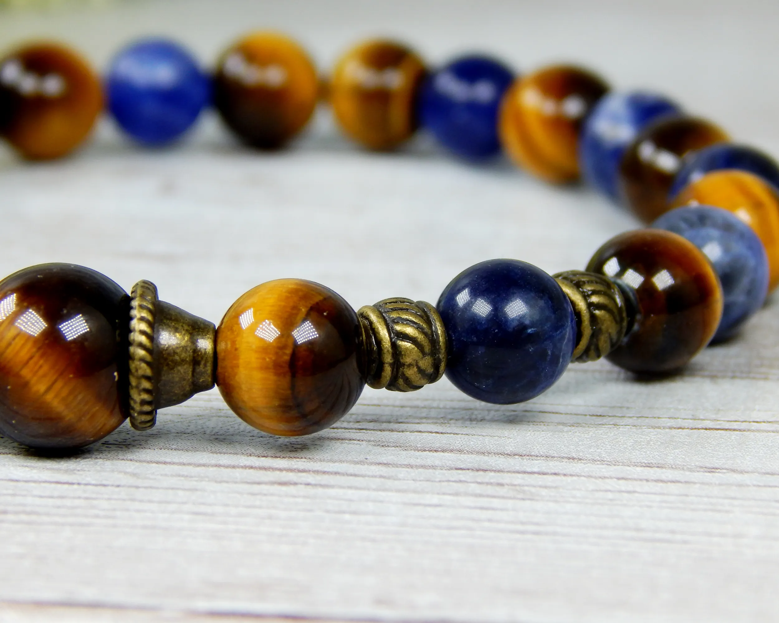 Mens Tiger Eye and Blue Sodalite Beaded Bracelet