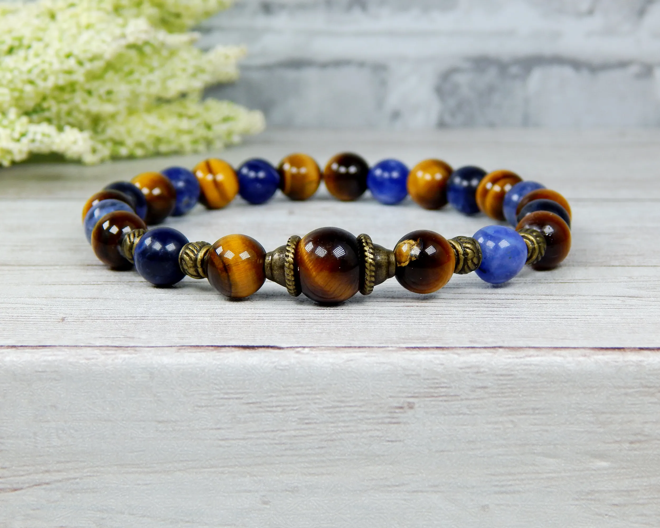 Mens Tiger Eye and Blue Sodalite Beaded Bracelet