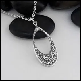 Moiraine's Ornate Teardrop Pendant