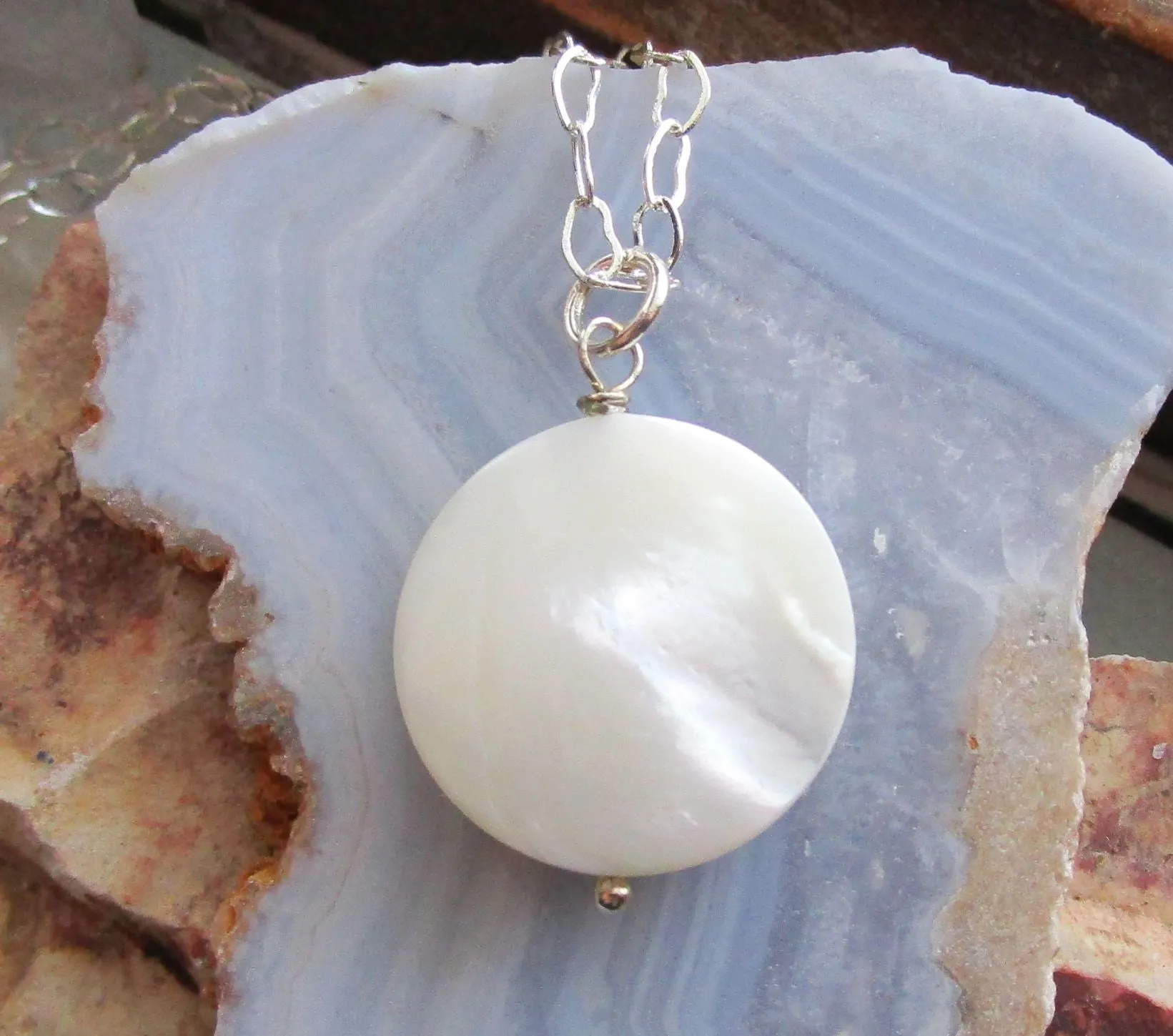 Mother of Pearl Natural Iridescent Shell Pendant Necklace