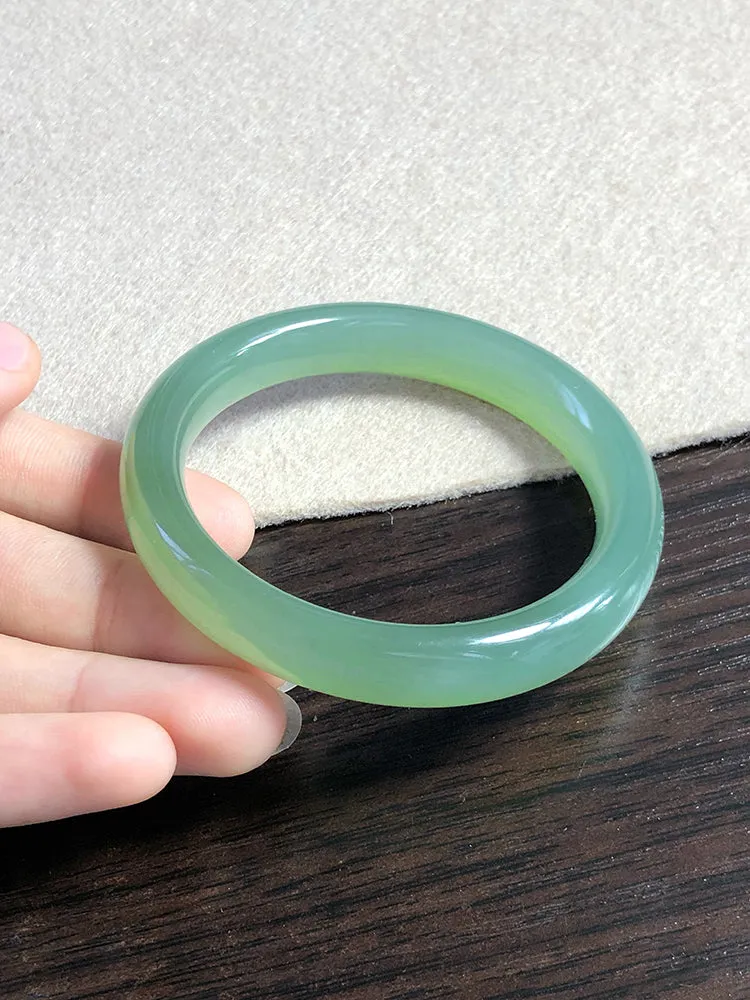 Natural Jade Bangle Nephrite Bangle Internal Diameter 54.1mm NBE020