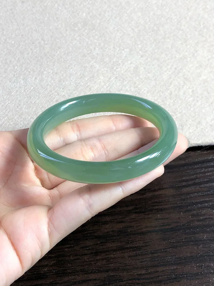 Natural Jade Bangle Nephrite Bangle Internal Diameter 54.1mm NBE020