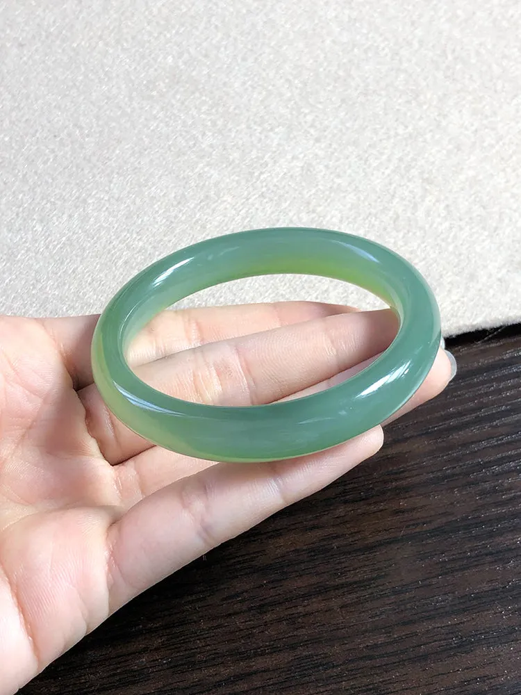 Natural Jade Bangle Nephrite Bangle Internal Diameter 54.1mm NBE020