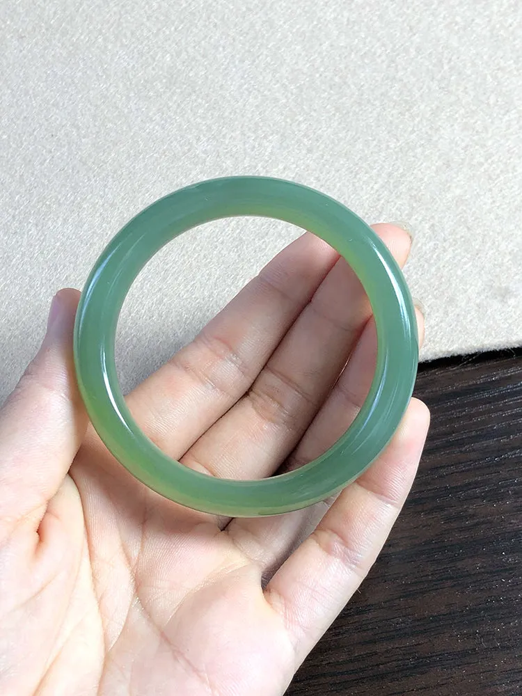 Natural Jade Bangle Nephrite Bangle Internal Diameter 54.1mm NBE020