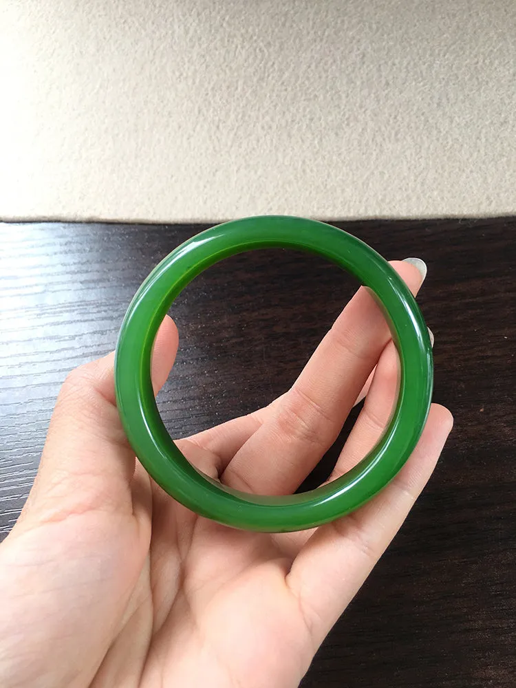 Natural Jade Bangle Nephrite Bangle Internal Diameter 56.1mm NBE050