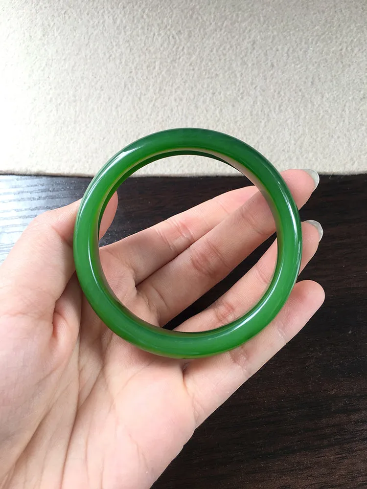 Natural Jade Bangle Nephrite Bangle Internal Diameter 56.1mm NBE050