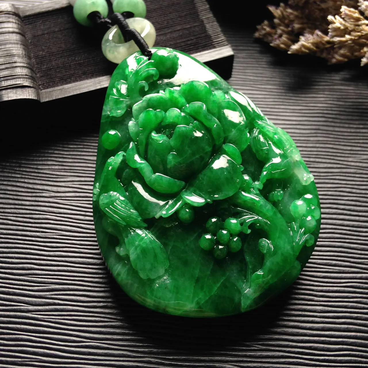 Natural Jade Pendant Jadeite Pendant PT485