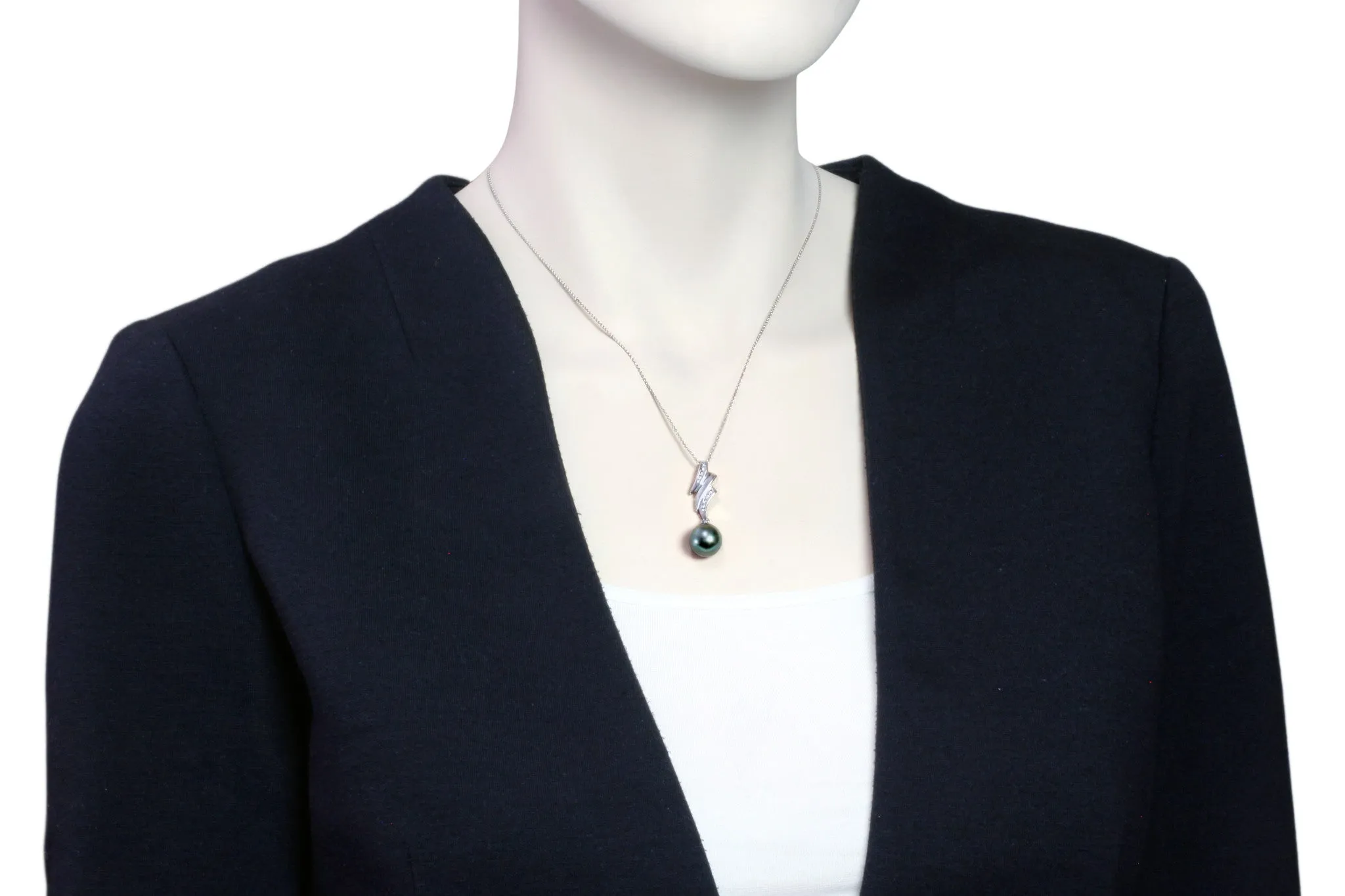 Tahitian pearl pendant in silver - dewdrops collection - PESZPE00069