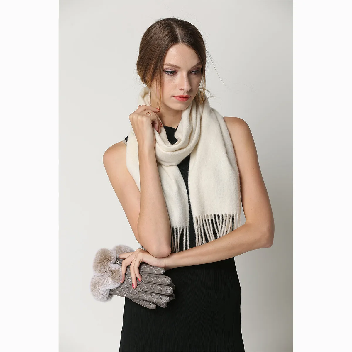 Ugg 100% Wool Scarf White