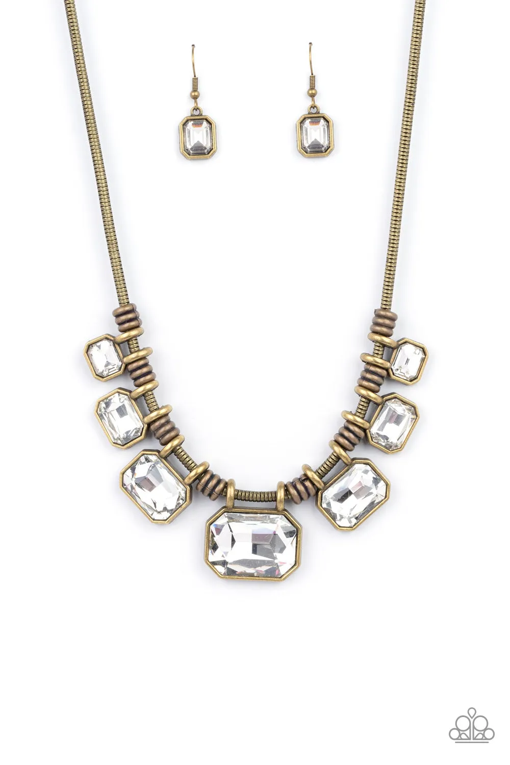 Urban Extravagance - Brass Necklace - Paparazzi Accessories