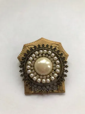 Vintage Buckle Brooch