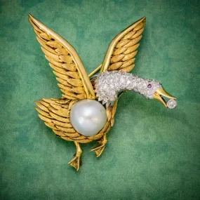 Vintage Diamond Swan Brooch 18ct Gold 2.50Ct Diamond Pearl Egg